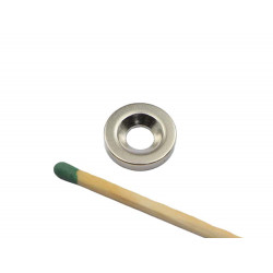 Ímã de neodímio anel 17x3 mm furo escareado 6,5 mm - N42